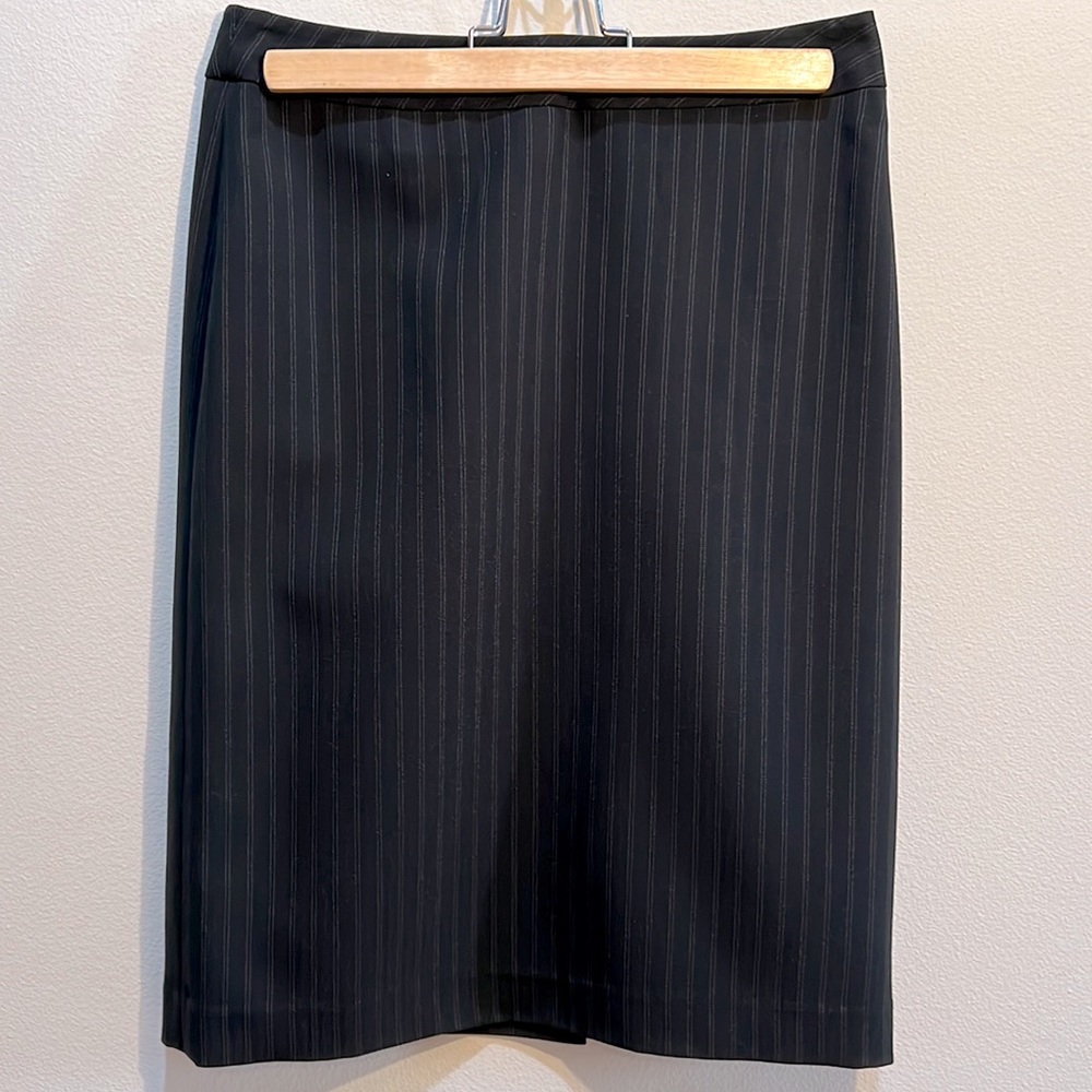 G2000 women’s knee length pencil skirt